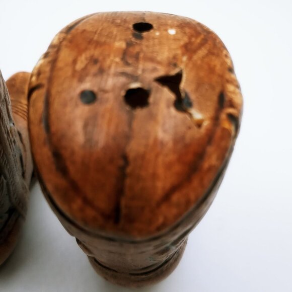 Salt & Pepper Shakers Set Ceramic Anthropomorphic Brown Cowboy Boots Vintage Set - Picture 7 of 16